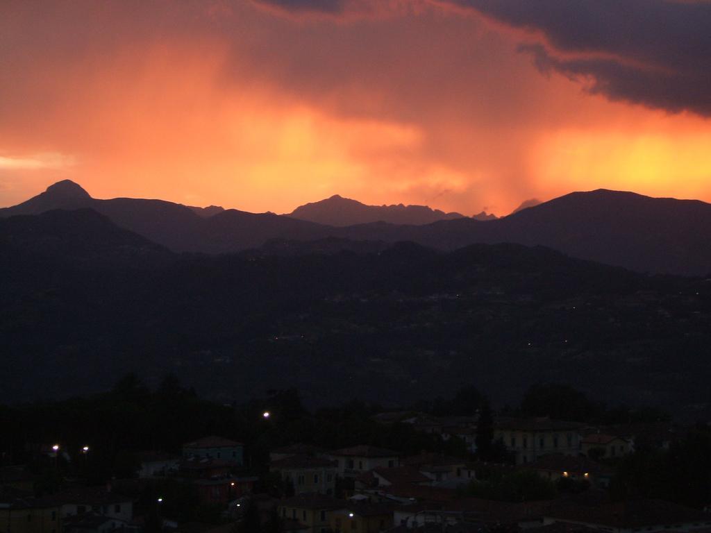 Nel Cielo... Di Barga Hotel Ngoại thất bức ảnh